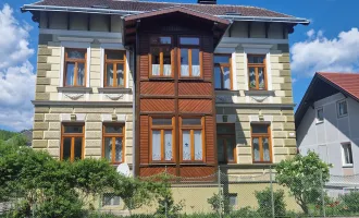 Geräumiges 9-Zimmer-Bürgerhaus in Aspang-Markt – Ihr Traumobjekt für 368.000 €!