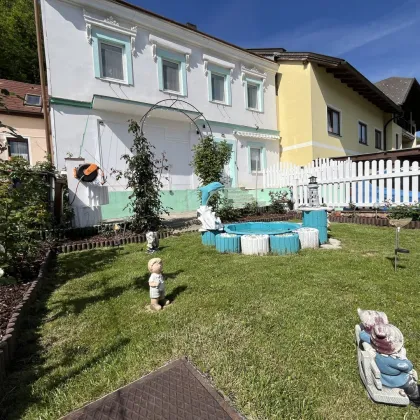 Wunderschöne Liegenschaft mit Fernblick und eigenem Wald in Gloggnitz - Bild 2