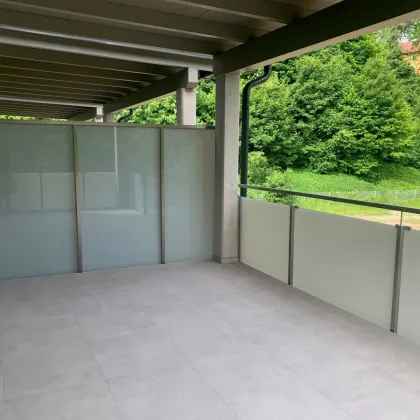Erstbezug: exklusive Maisonette-Wohnung mit großzügigem Balkon in Grünlage - Bild 2