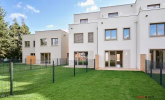 STADT KÜSST LAND - Neu errichtete Reihenhäuser - 4-5 Zimmer, Eigengarten, Terrasse, Photovoltaik, Wärmepumpe und KFZ-Stellplatz am ländlichen Stadtrand