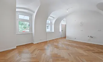 Hofseitiges Apartment mit schöner Gewölbedecke! Für Kurzzeitvermietung geeignet!