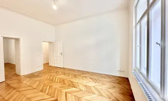 Preisreduktion! **Bestlage im Botschaftsviertel und neben Arenbergpark** Absolute Hof-Ruhelage mit Blick ins Grüne + Frisch renoviert + Traumhaft schönes Altbauhaus + Klassische Altbauwohnung