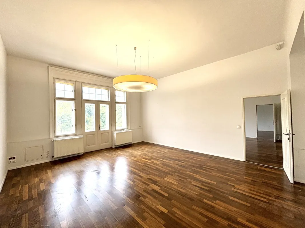 1010 Rudolfsplatz! Klimatisiertes Büro mit Balkon in repräsentativem Altbau! - Bild 1