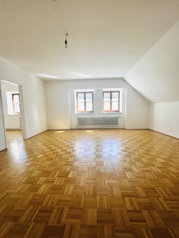 Urbanes Wohnen in Krems – Stilvolle 3-Zimmer-Wohnung im Stadtzentrum - Bild 1