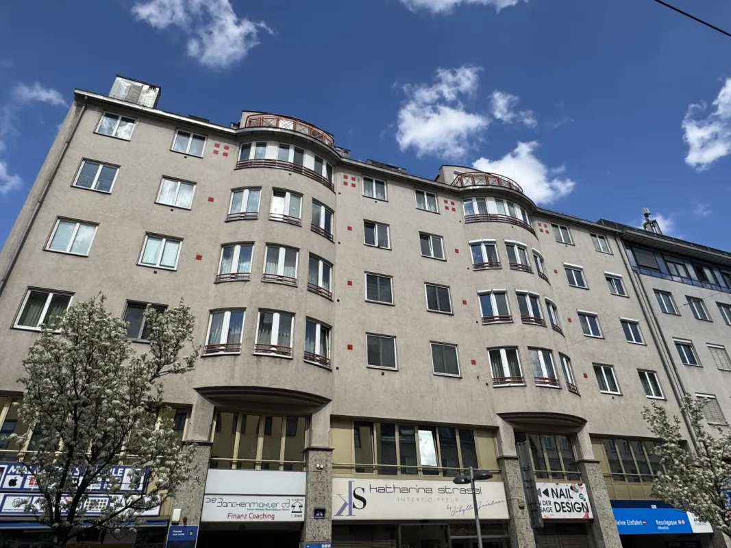 GESCHÄFTSFLÄCHE - NÄHE U-BAHN U6 - NEUBAU - FREI GESTALTBAR - 3,7% Rendite! - Bild 1