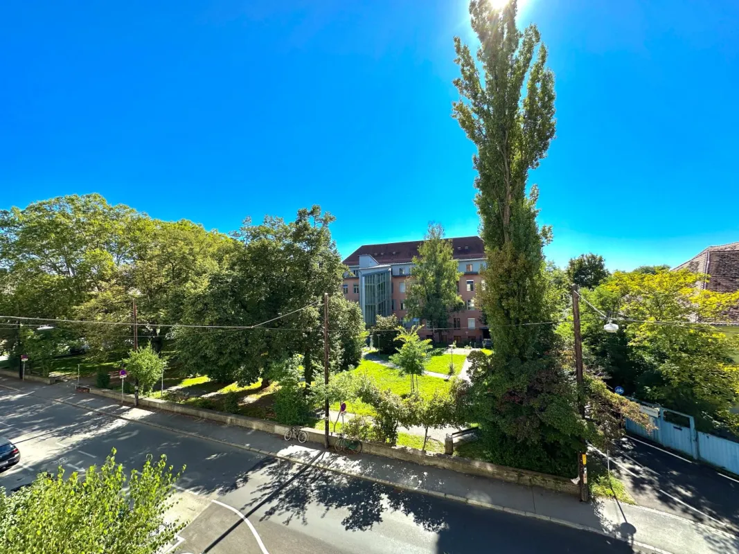 Charmante wunderschöne Altbauwohnung im Herzen von Graz - Bild 1