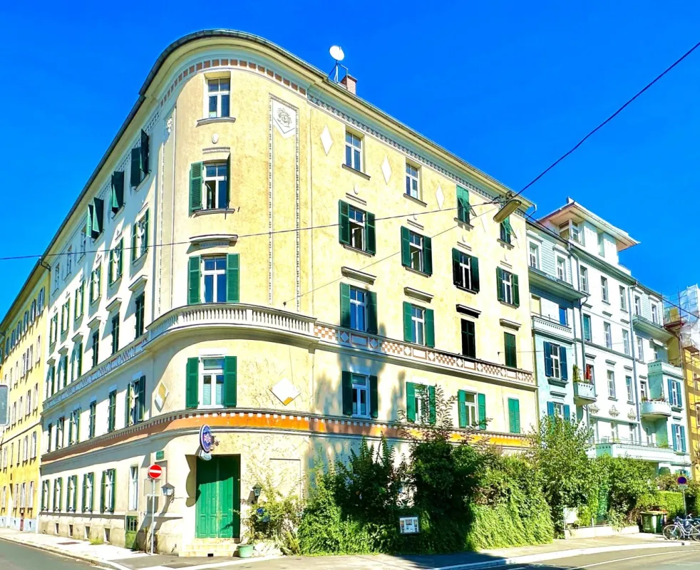 Charmante wunderschöne Altbauwohnung im Herzen von Graz - Bild 1