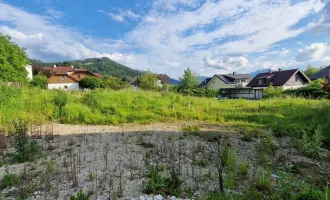 Einmalige Gelegenheit am Attersee – Baugrundstück mit Seeblick & eigenem Badeplatz