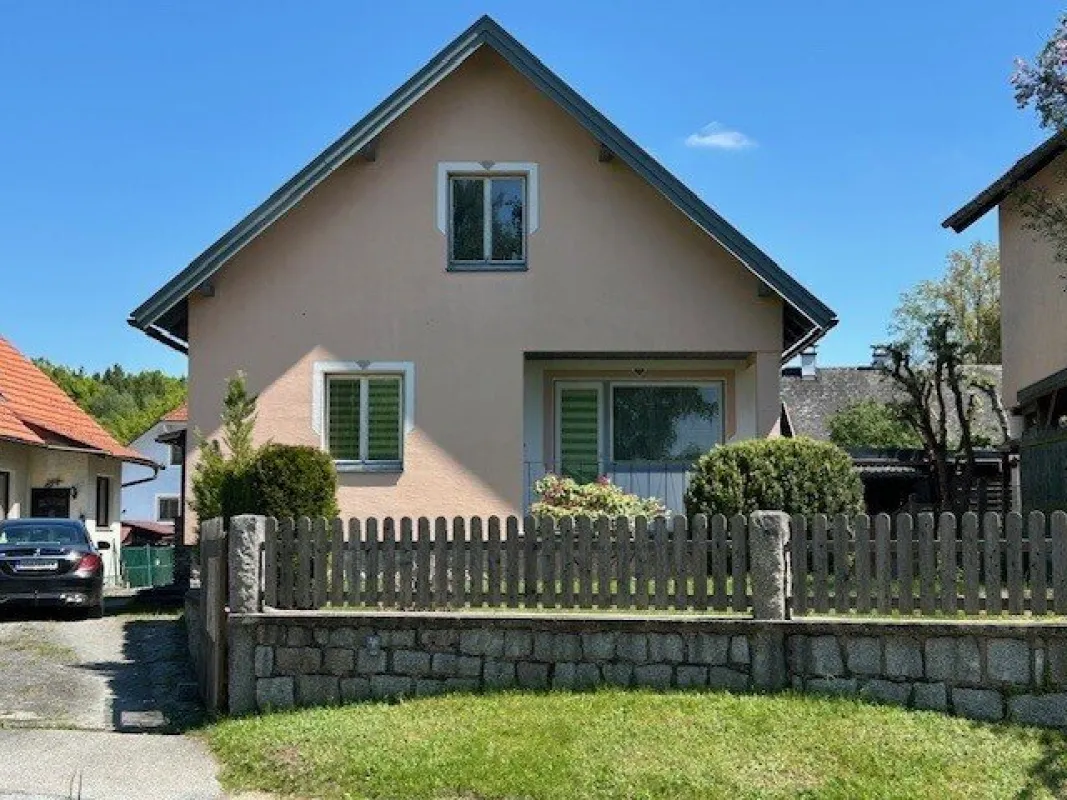 Einfamilienhaus am Rande der Blockheide in Gmünd - Bild 1