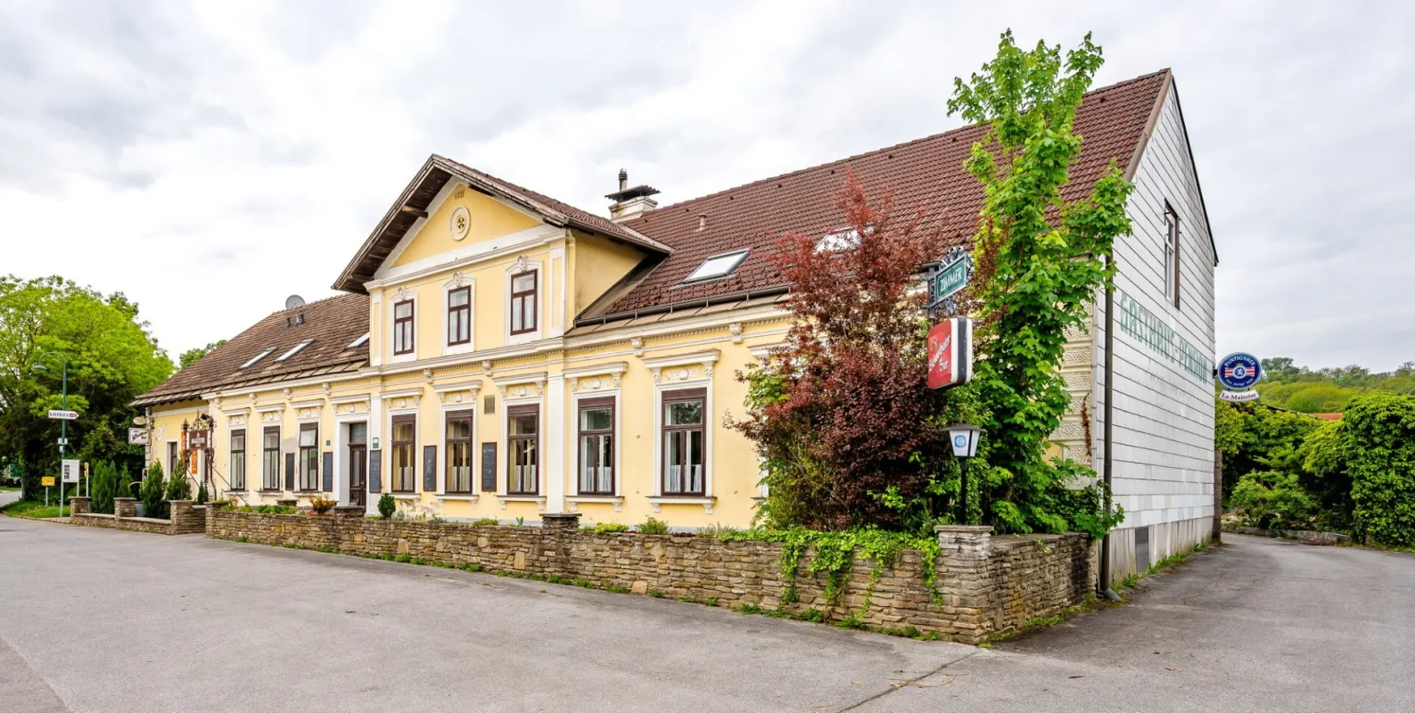 Gasthof im Naherholungsgebiet Kreutwald - Bild 1