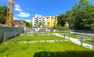 IDYLLE TRIFFT STADTLEBEN – FREIFLÄCHEN - LUFTWÄRMEPUMPE – KELLER – GARAGE – U-BAHN!