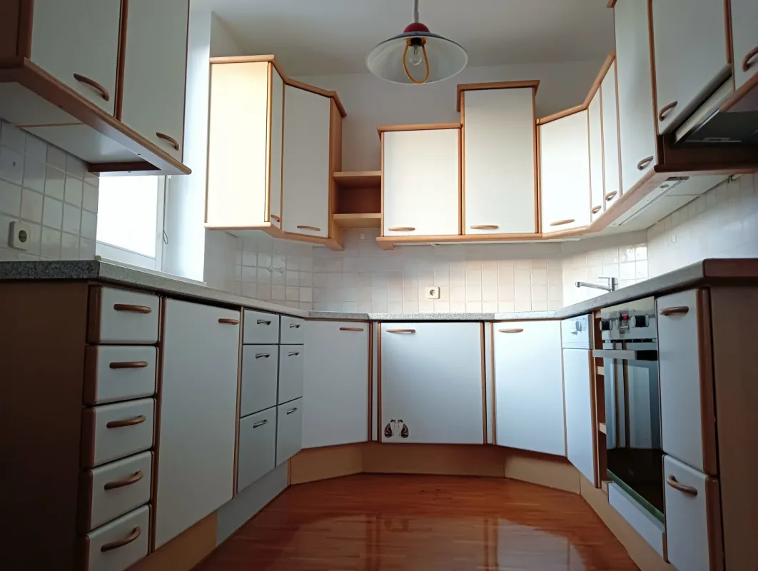 Einziehen und wohlfühlen – Ihr kleines Glück  mit Balkon und Garage  in Graz St.Peter! - Bild 1
