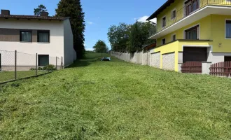 Wunderschönes Grundstück in idyllischer Lage mit leichter Hanglage