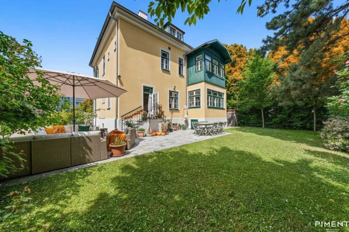 Charmante Familienresidenz mit traumhaftem Garten! - Bild 1
