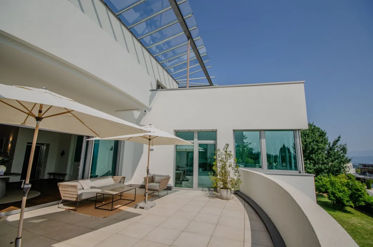 VILLA DER SINNE - WO ARCHITEKTUR AUF EMOTIONEN TRIFFT! - Bild 1