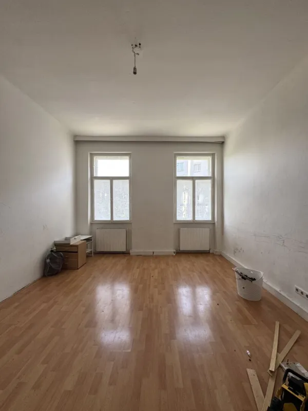 Charmanter Altbau mit Entwicklungspotenzial in Ruhelage – 2-Zimmer-Wohnung in Wien-Brigittenau - Bild 1