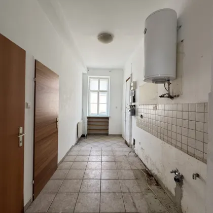 Altbau Juwel mit Potenzial – Ruhige Lage trifft historischen Charme - Bild 3