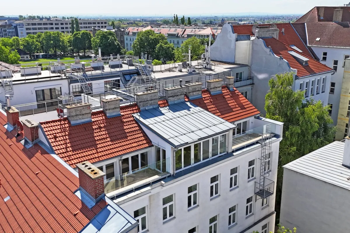 Exklusives Penthouse | 130 m² Wohnfläche | Klimaanlage | 2 Dachterrassen mit fast 30 m² - Bild 1