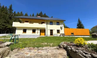 Wohnhaus mit viel Platz und großem Garten in herrlicher Naturlage