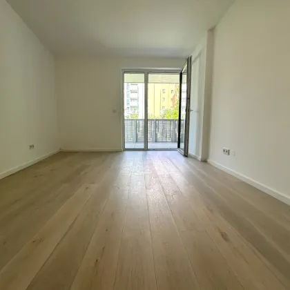 IDYLLE TRIFFT STADTLEBEN – FREIFLÄCHEN - LUFTWÄRMEPUMPE – KELLER – GARAGE – U-BAHN! - Bild 3