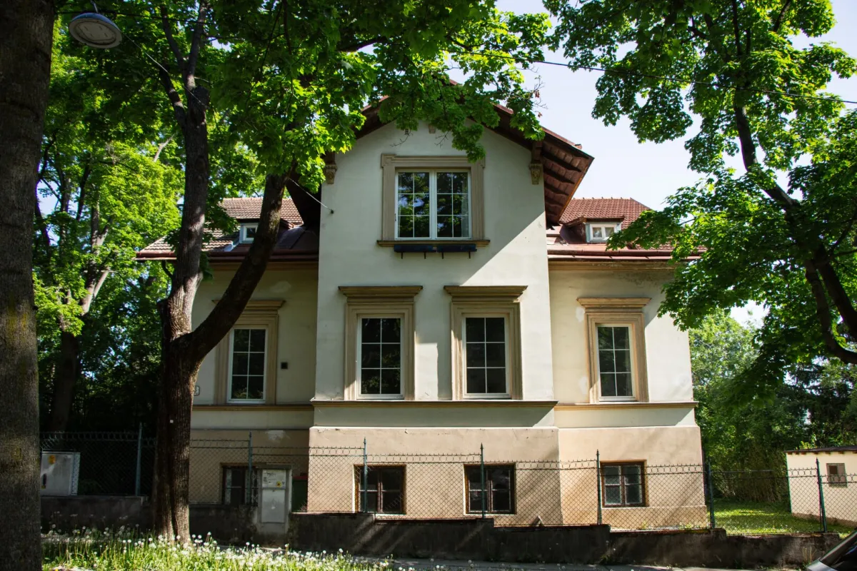 Villa Roncali - Bestandsfreie Zinsvilla in Bestlage des Währinger Cottage mit Entwicklungspotenzial (Teilabbruch möglich) - Bild 1