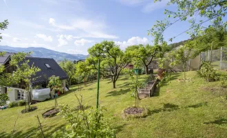 Ruhiges Mehrfamilienhaus mit Ausblick und wunderschönem Garten!