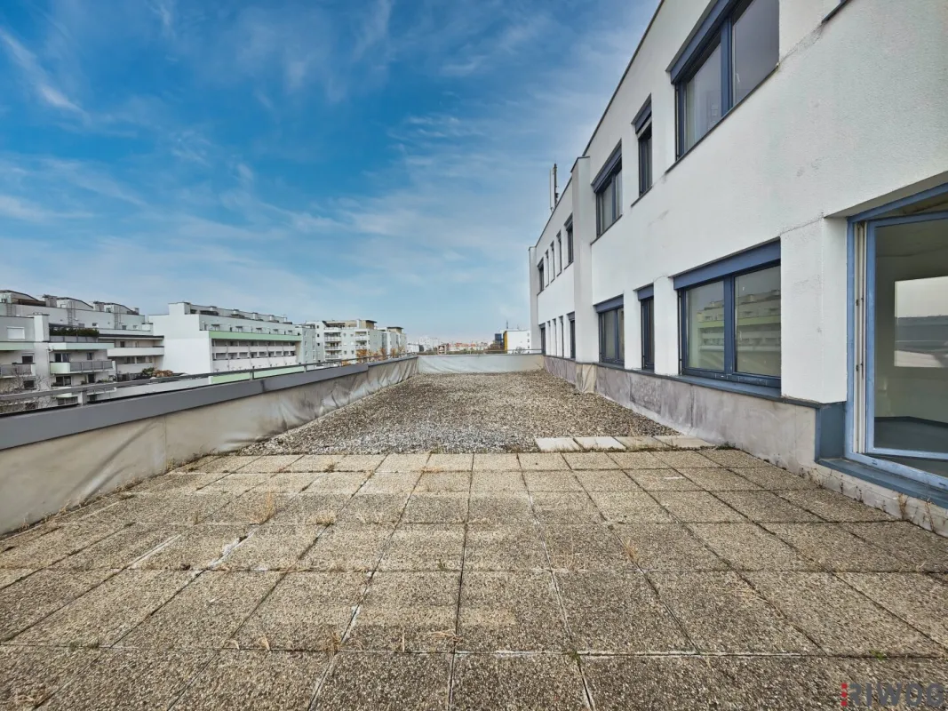 268m² Büro mit 111m² Terrasse zur alleinigen Nutzung | Klima | Parkplätze | auf bis zu 668m² erweiterbar  | optionales EG-Lager mit 47m² - Bild 1