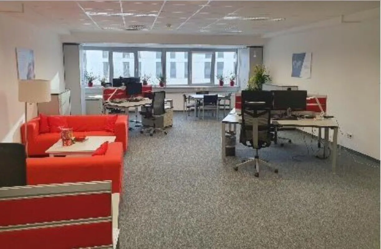 attraktives großes Bürohaus, U3-Nähe, Stellplätze, Betriebsrestaurant - Bild 1