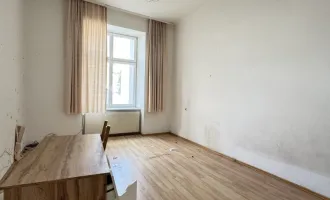 Klassischer Wiener Altbau trifft zentrale Lage – Wohnung mit Charme & Gestaltungsspielraum