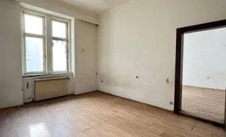 Stilvoller Altbau in Toplage mit Potenzial zur Sanierung