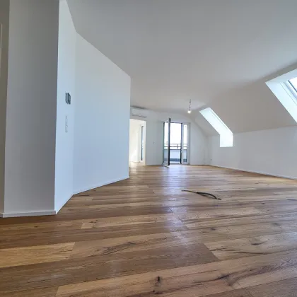NEU! ++ NEUER KAUFPREIS! ++ 6 EXKLUSIVE DG-WOHNUNGEN MIT WIENBLICK ++ SOFORT BEZIEHBAR ++ EIGENTUM AM SIEBENBRUNNENPLATZ, 1050 WIEN ++ - Bild 2