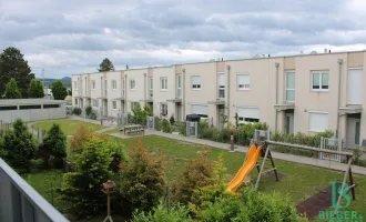 Moderne Familienwohnung mit Balkon