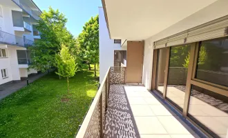 Perfektes Investment! Kompakter Grundriss mit großem Balkon! Blick ins Grüne + Komplette Ruhelage + Energieeffizienz + Perfekte Anbindung und Nahversorgung! Jetzt zugfreifen!
