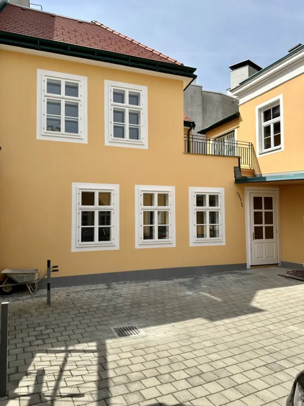 Generalsaniertes Büro/Praxis auf 123m² beim Grünen Markt in 2500 Baden - Bild 1