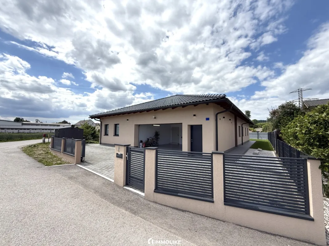 Exzellent gebaut. Technisch auf höchstem Niveau. – 6-Zimmer-Bungalow für anspruchsvolles Wohnen. - Bild 1