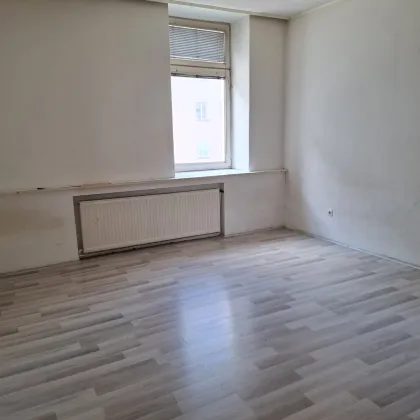 Altbauwohnung mit viel Potenzial für Ihre Ideen - Bild 2