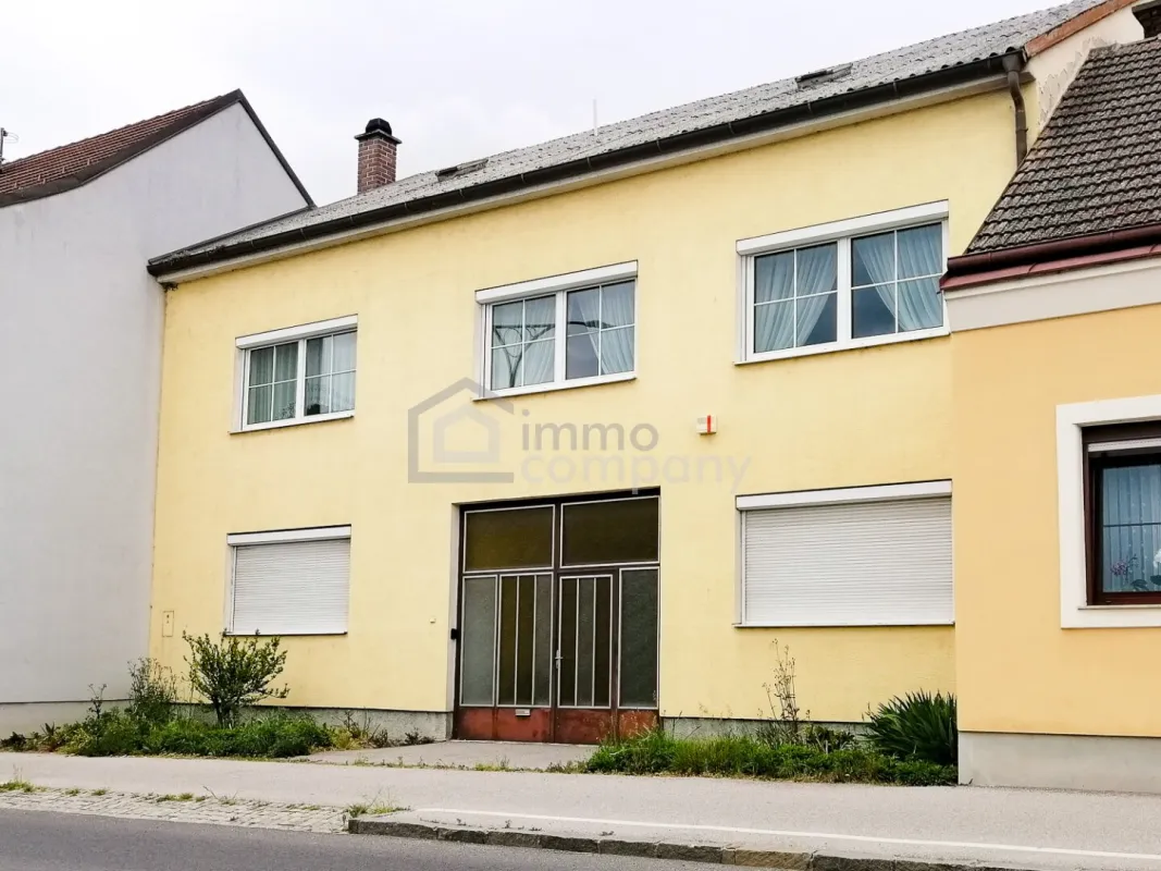 Platz ohne Ende - MEHRFAMILIENHAUS - EFH mit Einliegerwohnung & Nebengebäuden! - Bild 1