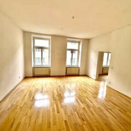 Helle Altbauwohnung im 3ten Stockwerk, direkt bei Neubaugasse! - Bild 2