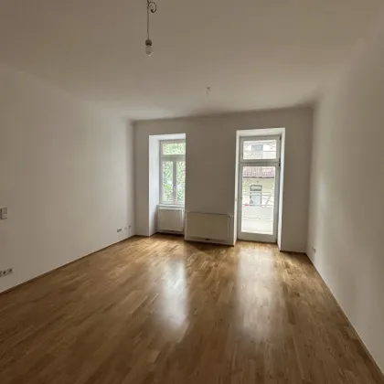 Gartenwohnung in Top-Lage, in einem sehr schönen gepflegten Altbau! - Bild 2