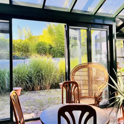 Haus mit Potenzial in Kierling – Ruheoase mit Garten, Pool & Wintergarten - Bild 2
