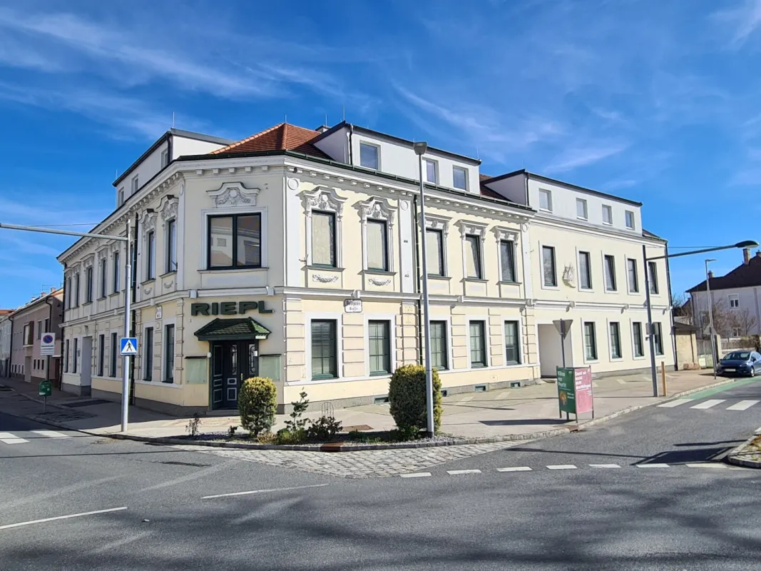 Anlegerwohnung | Bahnhof Hollabrunn | Dachgeschoß - Bild 1