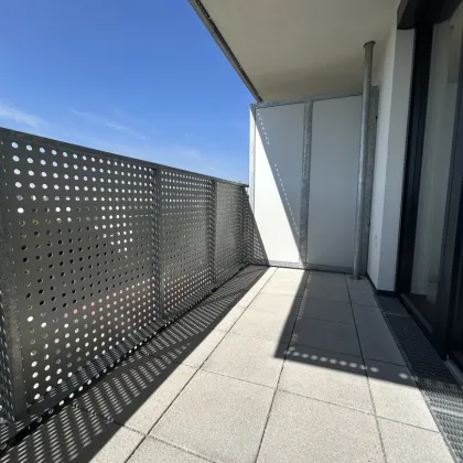 Traumhafte 3-Zimmer Wohnung in Wien: Erstbezug mit Balkon und Garage! - Bild 2