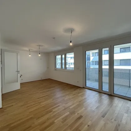 Traumhafte 2-Zimmer Wohnung in 1230 Wien – Erstbezug mit Balkon und Garage! - Bild 2