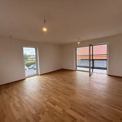 Moderne 4-Zimmer-Wohnung in 1220 Wien: Erstbezug mit Balkon und Fernblick !!PROVISIONFREI!! - Bild 3