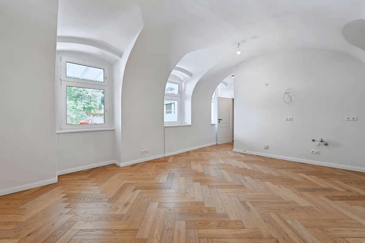 SORGLOS-PAKET! Hofseitiges Apartment mit Betreiber erwerben! - Bild 1