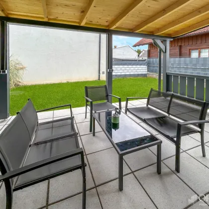 EXKLUSIVES ,MODERNES WOHNEN IM 4 ZIMMER EINFAMILIENHAUS IN STRASSHOF AN DER NORDBAHN !!! - Bild 2