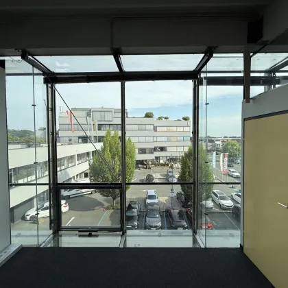 KINDERMANNZENTRUM- 70M2 | EIGENE TOILETTE | SOZIALRAUM | KLIMAANLAGE | WARTEBEREICH | - Bild 2