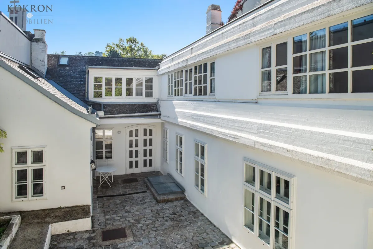 Gepflegtes Stadthaus in Toplage - 7 Zimmer, Garten mit Altbaumbestand und Terrassenflächen laden Sie ein! - Bild 1