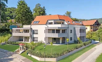 Erstbezug I Terrasse I Überdachter KFZ Stellplatz