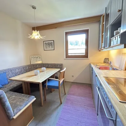 Brixlegg: Geräumige 3,5-Zimmer-Wohnung mit Balkon und Tiefgaragenplatz - Bild 2